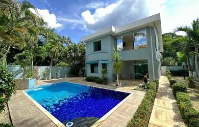 Imagem: A casa em condomínio possui 3 Dormitórios, 5 Banheiros, 4