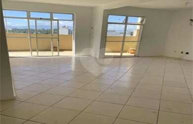 Imagem 6: COBERTURA COM PISCINA NA TIJUCA, EM FRENTE AO COLÉGIO MILITAR, VISTA...