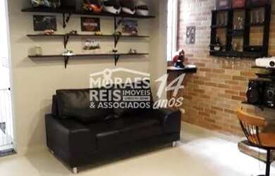 Imagem: A casa possui 3 Dormitórios, 2 Banheiros, 1 Vaga na garagem