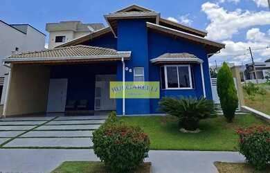 Imagem: A casa em condomínio possui 3 Dormitórios, 3 Banheiros, 4