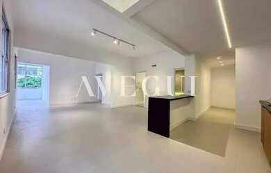 Imagem: O apartamento possui 3 Dormitórios, 3 Banheiros, 1 Vaga na