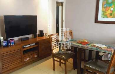 Imagem: O apartamento possui 2 Dormitórios, 1 Banheiro, 2 Vagas na