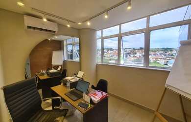 Imagem 3: Escritório para venda tem 70 metros quadrados