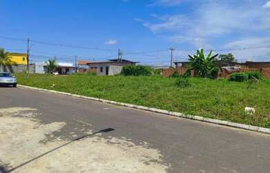 Imagem: O terreno possui 400m² de Área e está localizado em Centro