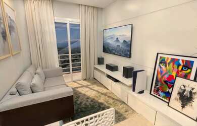 Imagem: O apartamento possui 2 Dormitórios, 1 Banheiro, 1 Vaga na garagem