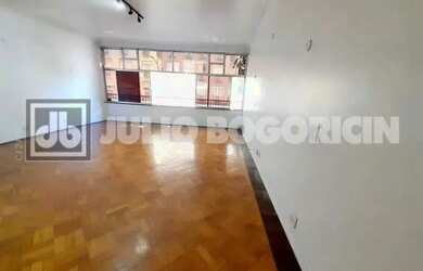 Imagem 5: POSTO 4 QUADRA DA PRAIA 150M2 SALÃO 2 AMBIENTES 3 QUARTOS ÁREA 2 DEPENDÊNCIAS...