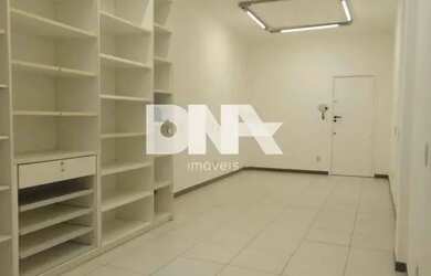 Imagem: O depósito possui 22m² de Área e está localizado em Botafogo