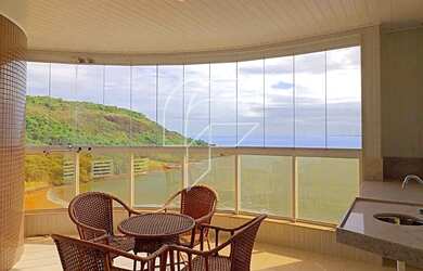 Imagem: O apartamento possui 4 Dormitórios, 4 Banheiros, 4 Vagas na