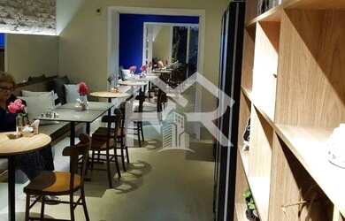 Imagem 5: Casa Residencial/Comercial para venda na Av. Bastian bairro Menino Deus...