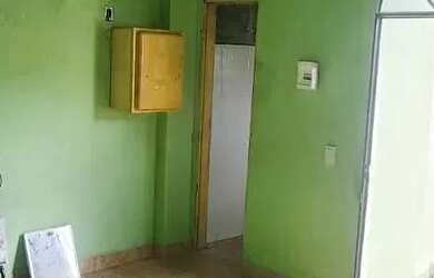 Imagem 11: CASA DE ESQUINA LOCALIZADA NO BAIRRO DOM PEDRO, COM 3 QUARTOS SENDO 1...