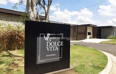 Imagem: O terreno possui 250m² de Área e Imóvel novo e está localizado