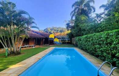 Imagem: A casa em condomínio possui 3 Dormitórios, 4 Banheiros, 4