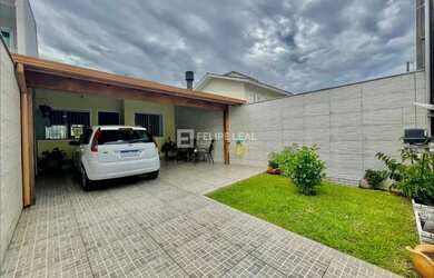 Imagem: O apartamento possui 2 Dormitórios, 1 Banheiro, 2 Vagas na