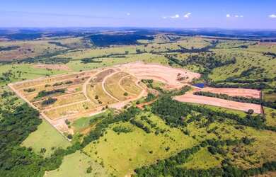 Imagem 3: Terreno em Condomínio para Venda em Senador Canedo, Villa Toscana
