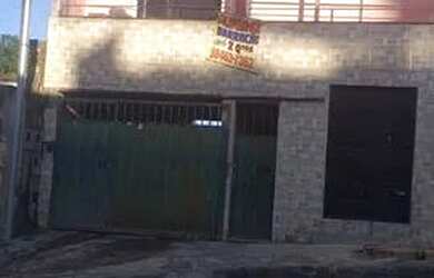 Imagem: A casa possui 2 Dormitórios, 1 Banheiro, 50m² de Área e