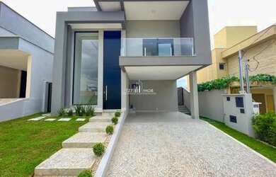 Imagem: A casa em condomínio possui 4 Dormitórios, 5 Banheiros, 4