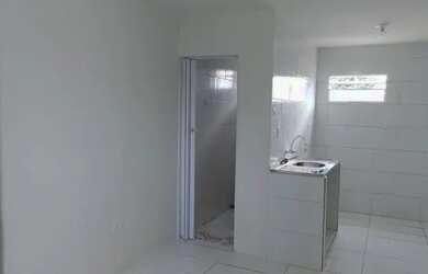 Imagem: A kitnet possui 1 Banheiro, 2 Vagas na garagem, 18m² de Área