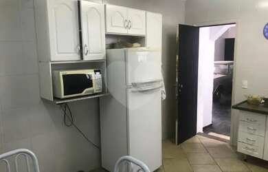 Imagem 11: Jardim América. 800m² de Área, 5 Vagas na garageme1 Dormitório