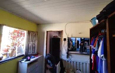 Imagem 4: Vendo. 1 Banheiroe3 Dormitórios