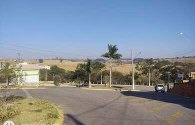 Imagem: O terreno possui 140m² de Área e está localizado em Bragança