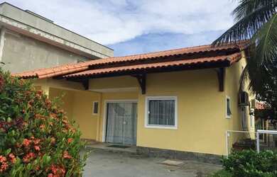 Imagem: A casa em condomínio possui 3 Dormitórios, 3 Banheiros, 2