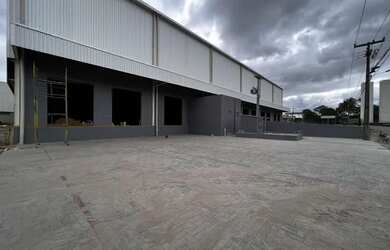 Imagem: O depósito e está localizado em Conde, PB para alugar por