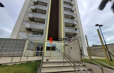 Imagem: O apartamento possui 1 Dormitório, 1 Banheiro, 1 Vaga na garagem