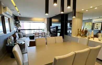 Imagem: O apartamento possui 3 Dormitórios, 4 Banheiros, 2 Vagas na