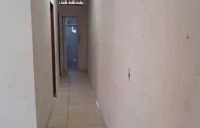 Imagem: A casa possui 2 Dormitórios, 1 Banheiro, 60m² de Área e