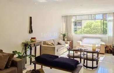 Imagem: O apartamento possui 4 Dormitórios, 5 Banheiros, 2 Vagas na