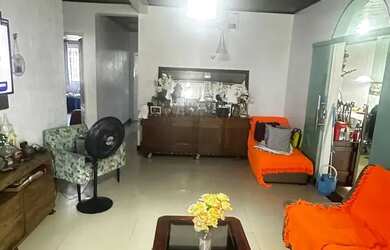 Imagem 5: RESOLVE CONSULTORIA IMOBILIÁRIA VENDE CASA NO CONJUNTO MEDICI