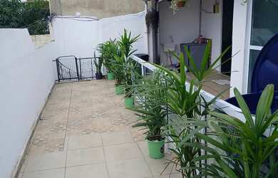 Imagem: O quarto para alugar possui 1 Dormitório, Acomodam 2 pessoas