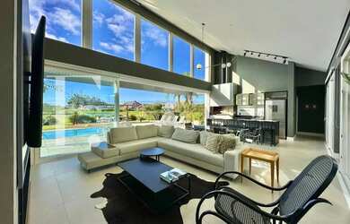 Imagem 2: Casa à Venda no Condomínio Green Village