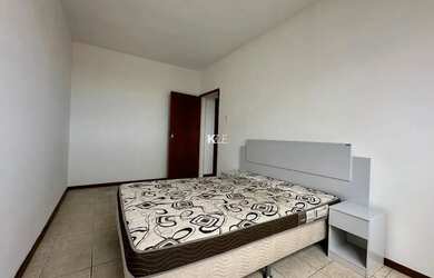 Imagem 12: Apartamento 02 dormitórios, semi mobiliado, vista mar, no bairro Capoeiras,...