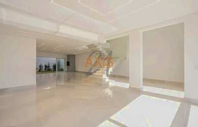 Imagem: A casa em condomínio possui 3 Dormitórios, 4 Banheiros, 5