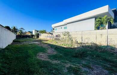 Imagem: O terreno possui 840m² de Área e está localizado em Camboinhas