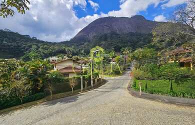 Imagem 6: Casa linear de 286m² e terreno de 776m² com 3 quartos no centro do Cônego,...