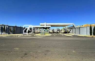 Imagem: O terreno possui 364m² de Área e está localizado em Shopping