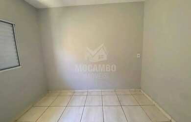 Imagem 8: Casa de rua Térrea / Residencial / Vila Centenário