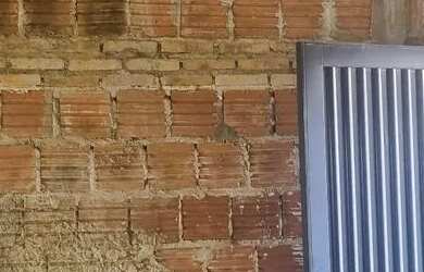 Imagem 9: Casa quitada murada e área coberta, 2 quartos