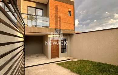 Imagem: A casa em condomínio possui 3 Dormitórios, 3 Banheiros, 2