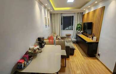 Imagem: O apartamento possui 2 Dormitórios, 1 Banheiro, 1 Vaga na garagem