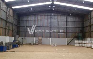 Imagem: O depósito possui 5 Vagas na garagem, 700m² de Área e está