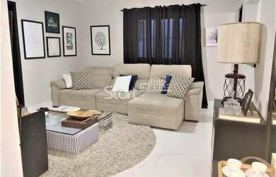 Imagem: A casa possui 2 Dormitórios, 4 Banheiros, 3 Vagas na garagem