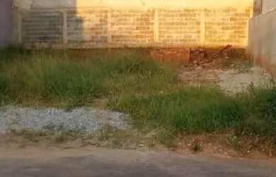 Imagem: O terreno possui 180m² de Área e Imóvel novo e está localizado