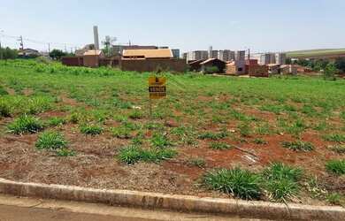 Imagem: O terreno possui 386m² de Área e está localizado em Jardim