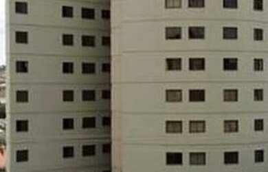 Imagem: O apartamento possui 3 Dormitórios, 1 Banheiro, 1 Vaga na garagem