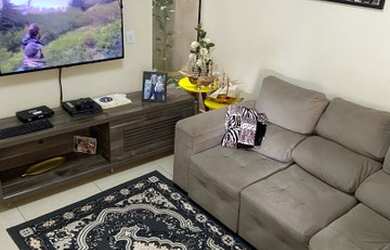 Imagem: A casa possui 3 Dormitórios, 4 Banheiros, 4 Vagas na garagem