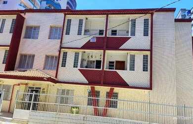 Imagem: O apartamento possui 1 Dormitório, 2 Banheiros, 1 Vaga na garagem