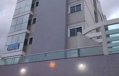 Imagem: O apartamento possui 2 Dormitórios, 2 Banheiros, 2 Vagas na